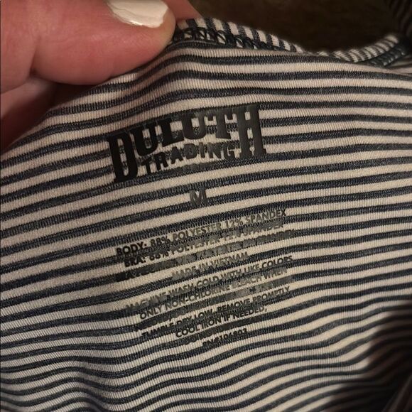 Duluth Trading Co. Striped tank bundle - Picture 2 of 12